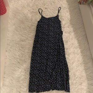 Brandy Melville Black and Blue Flowered Dress